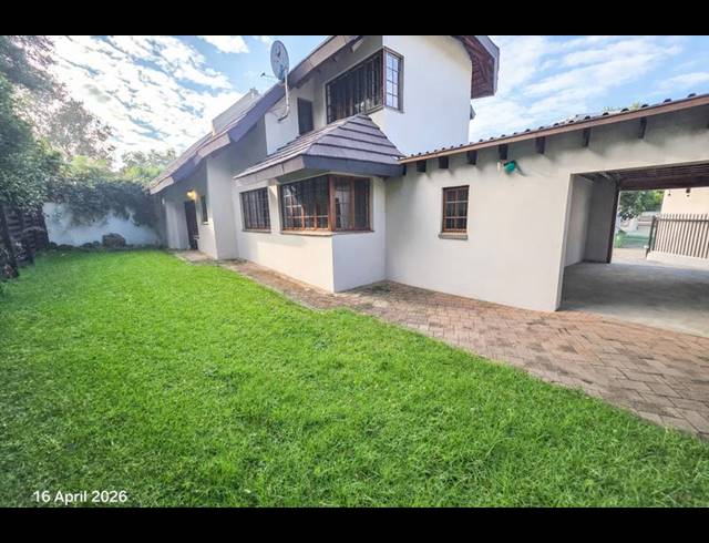 3 BEDROOM HOUSE FOR SALE IN SUNNINGHILL